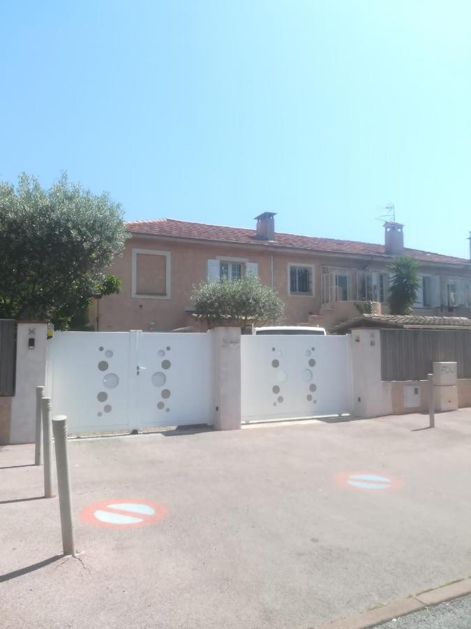 Sur Le Quai De Port Frejus 아파트 외부 사진